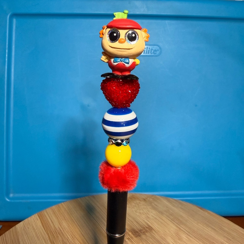 Disney Doorables Tweedle Dee Alice in wonderland